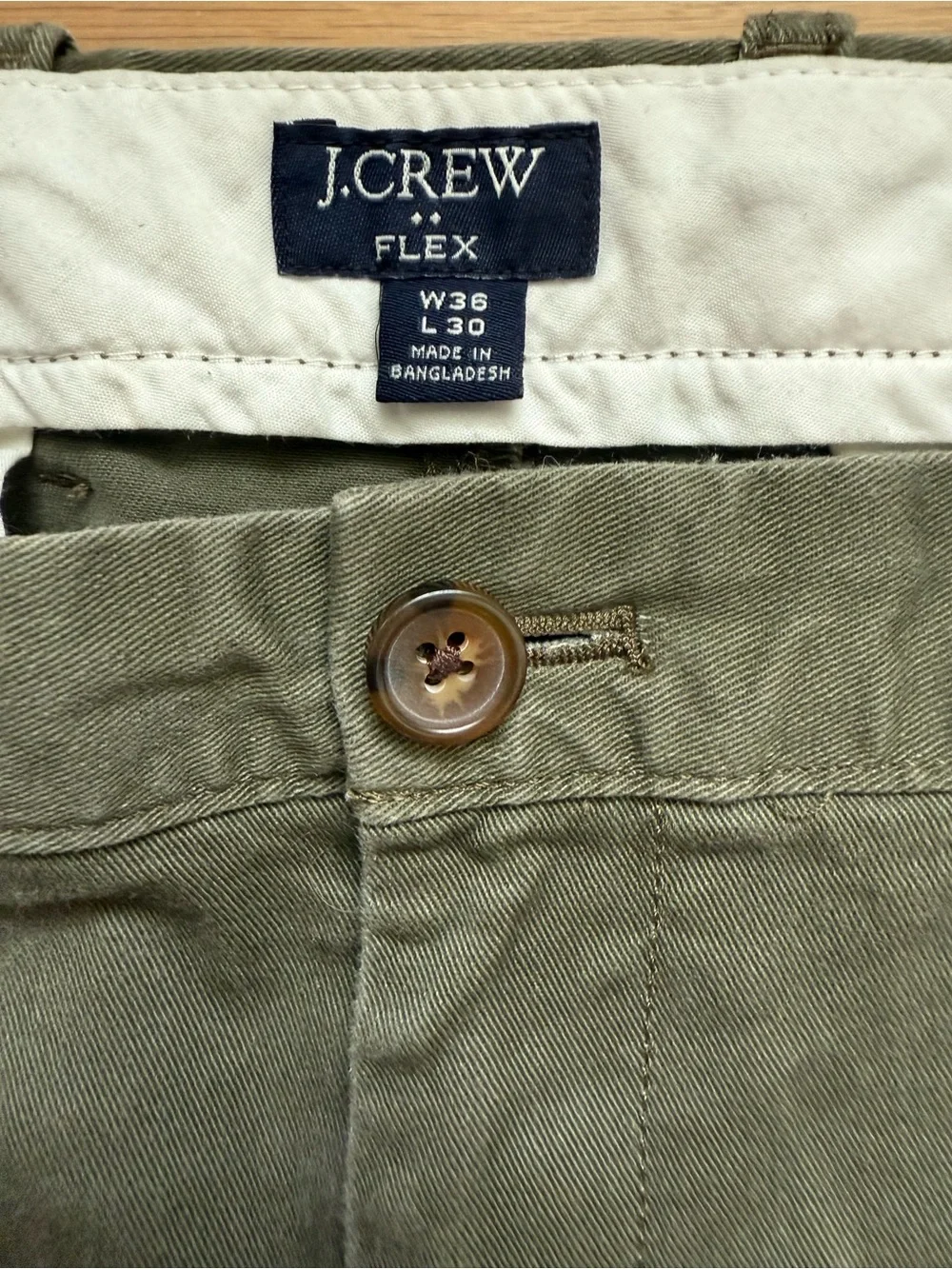 J Crew Men’s 36 x 30 Olive Green Chino Pants